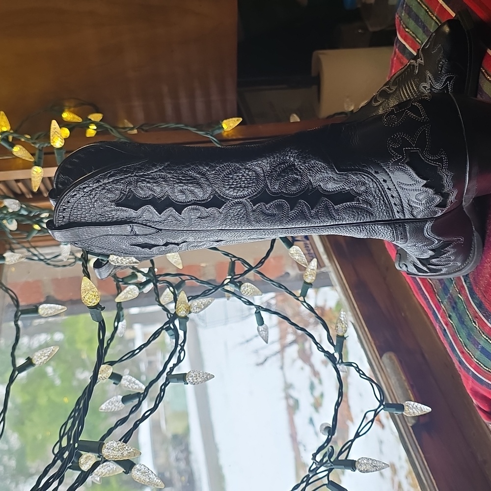 Ariat Black Embroidered Heeled Boots - Picture 4 of 8